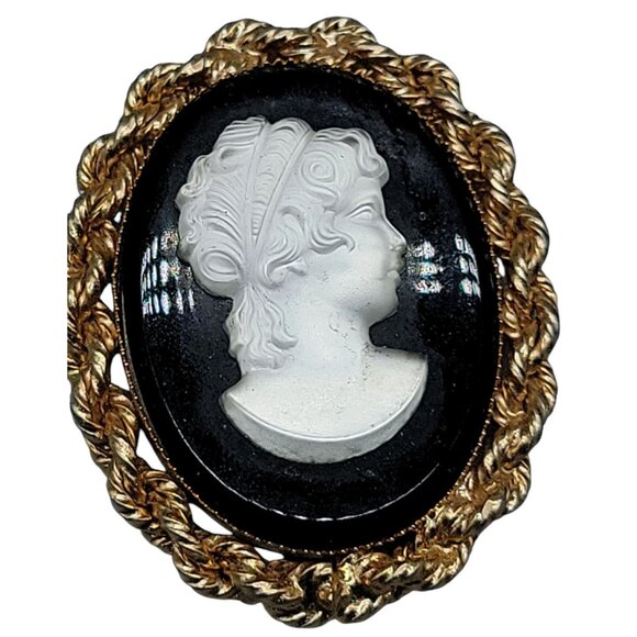 Black & Frosted Glass Cameo Brooch Gold Tone Vintage Victorian Lady Pin - Picture 1 of 14